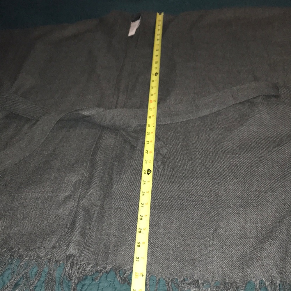 Lands’ End Belted Shawl Wrap - Picture 5 of 10